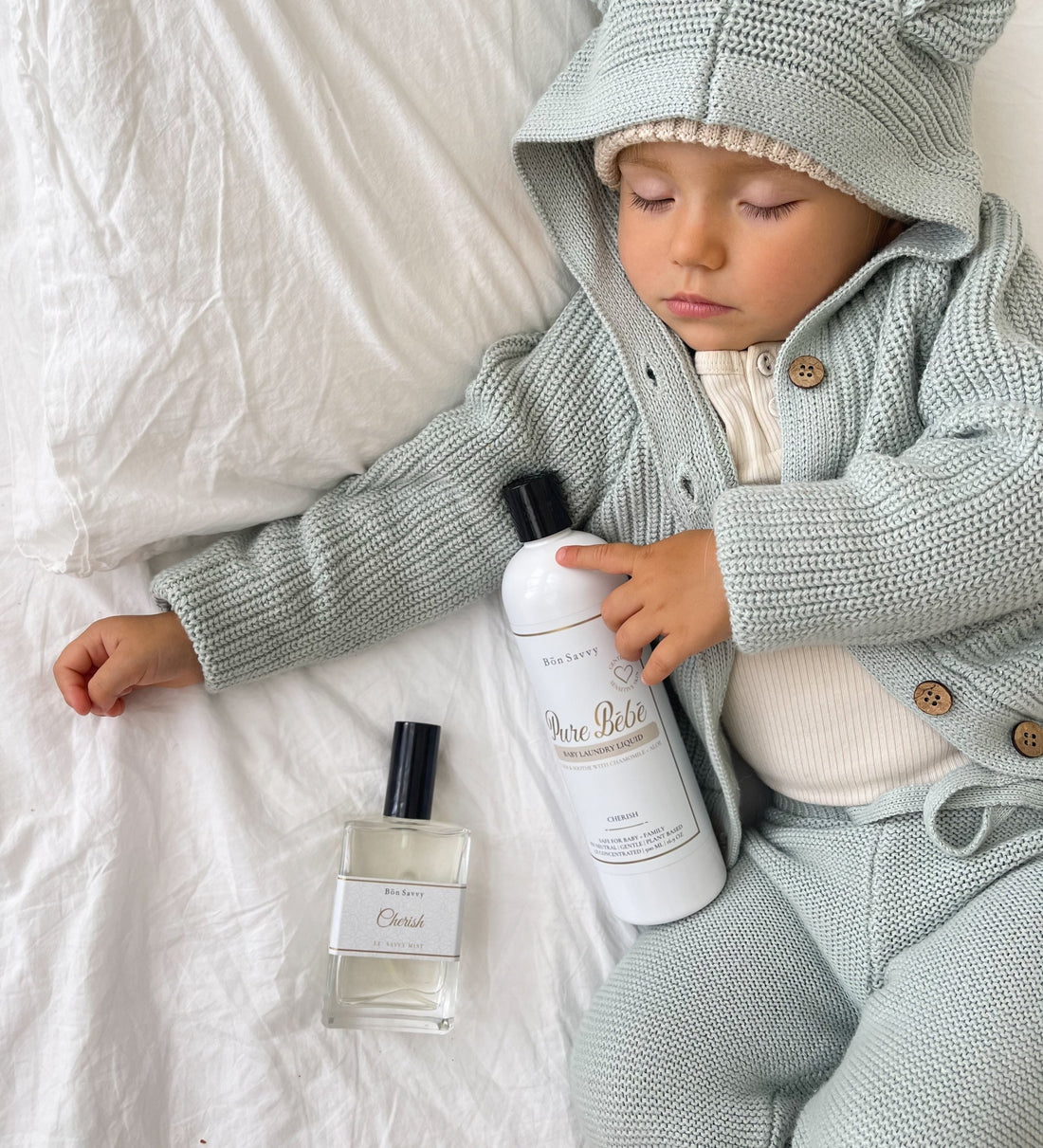 Pure Bébé & Cherish Duo: Luxe Calming Baby Laundry Detergent and Linen Spray Set