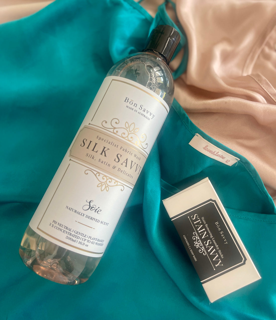 Stain Savvy | Natural Stain Remover Laundry Stick That Outsmarts Stains (2 Sticks per Pack, 60g)